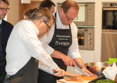 Event PATRIZIA Charity Cooking 2019 in Frankfurt mit Norton Rose Fulbright - Gäste kochen