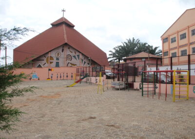 Schulhoif PATRIZIA School Yaoundè